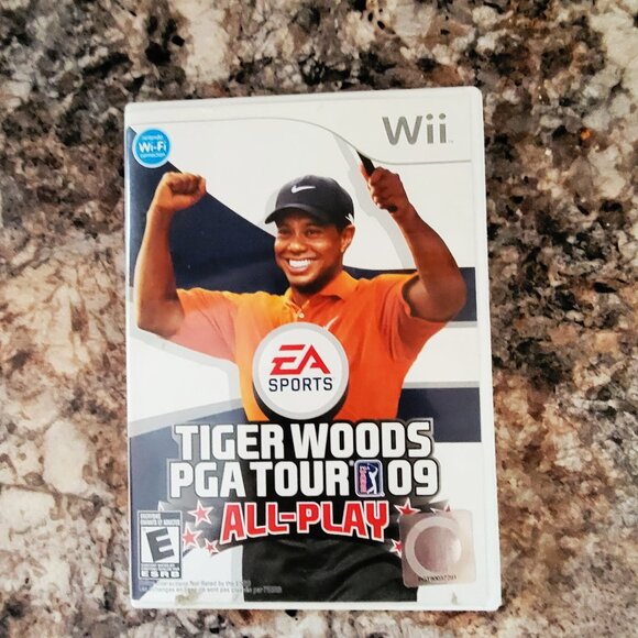 Wii Tiger  Woods PGA Tour All Play Video Game - Picture 1 of 3